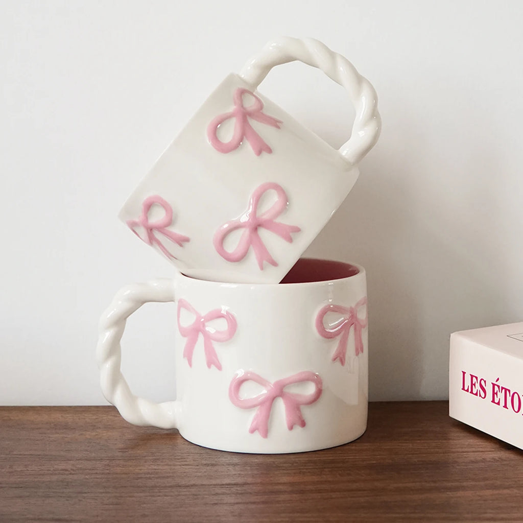 1Pc 13.4oz Pink Ceramic Mug with Bowknot, Ceramic Cup with Twisted Handle, Exquisite and Simple Pink Embossed Cup, Suitable for Latte Art in Coffee Shops, Home Decor Drinkware, Drinking Cup for Kitchen, Living Room, Bedroom, Gift for Giving